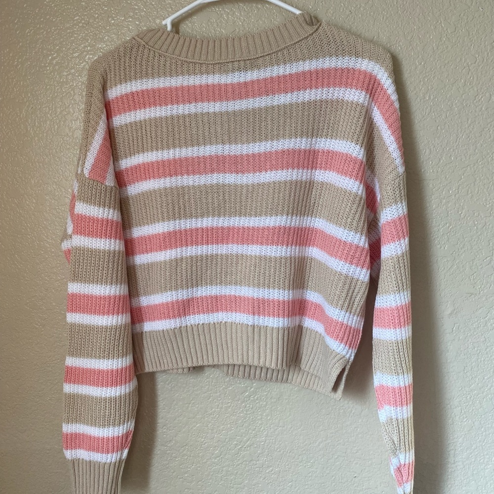 Sweater - Picture 4 of 5